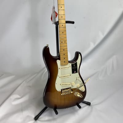 Fender 75th Anniversary Commemorative Stratocaster - 2-color Bourbon Burst image 2