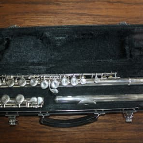 Yamaha YFL-225 Flute | Reverb Canada