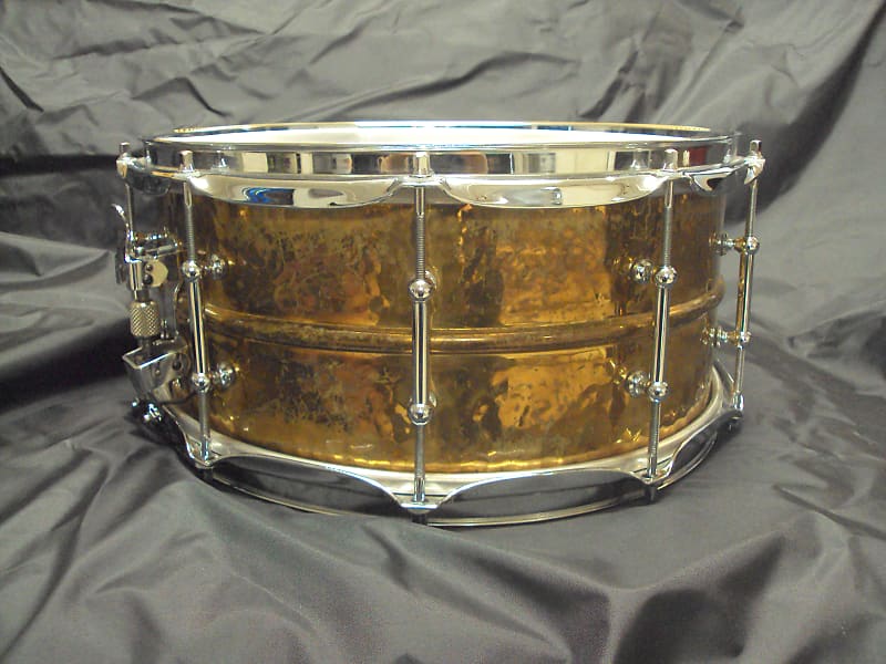 Ludwig LB552KTWM Hammered Bronze 6.5x14" Snare Drum with Tube Lugs and P-86 Millennium Strainer image 1