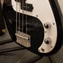 Fender Squier Affinity P-Bass Black w/Hardshell Case (Used)