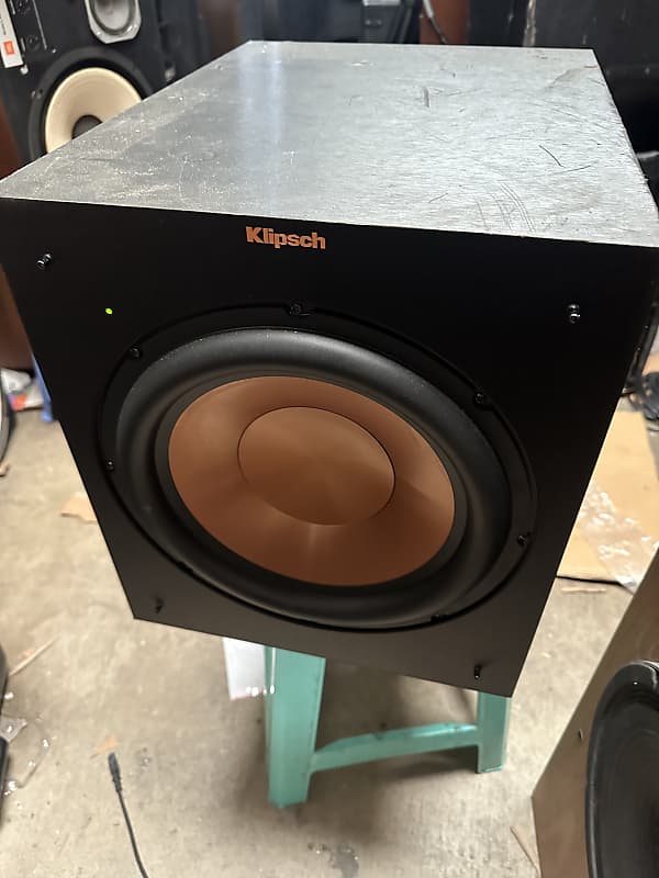 Klipsch R-12SW 12” R-12SW 12” powered subwoofer  			