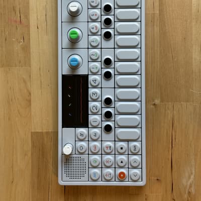 Teenage Engineering OP-1 Portable Synthesizer Workstation 2011 - Present - White image 4