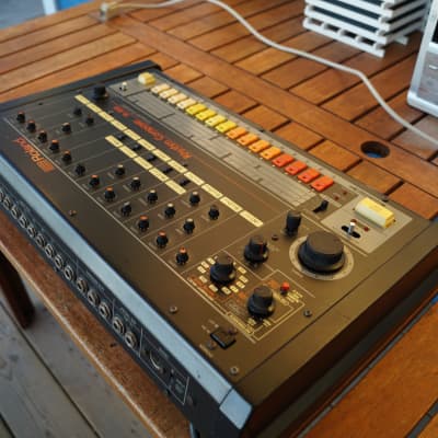 Roland TR-808 with MIDI image 14