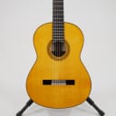 Yamaha GC22S Grand Concert Classical Guitar Spruce / Rosewood with case