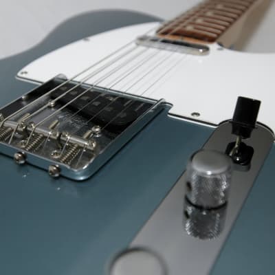 Fender Telecaster CUSTOM SHOP 61' NOS Ice Blue Metallic image 8