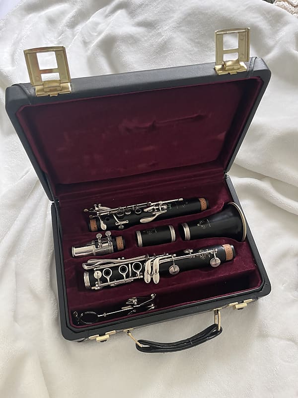 Buffet Crampon R13 B 660 professional clarinet Reverb