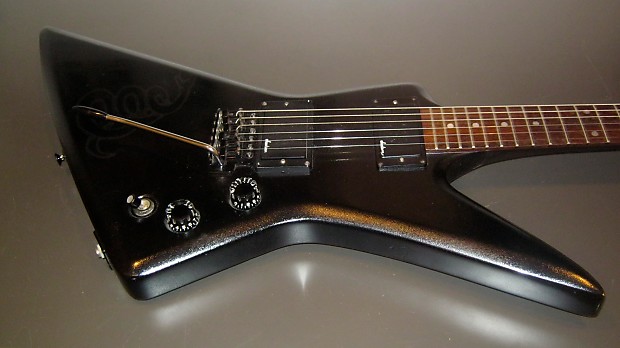 Takamine explorer clearance