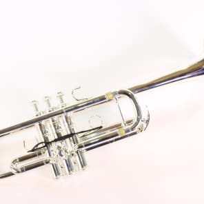 Yamaha YTR 9445NYS Xeno New York Series C Trumpet Reverb