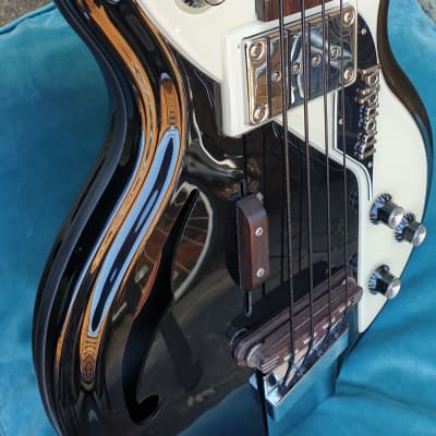 Italia Mondial Classic 22 Fret Bass Guitar - Black Gloss image 3