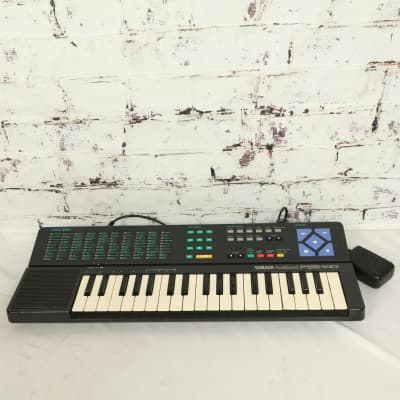 Yamaha PortaSound PSS-140 Electronic Synthesizer Tested Works