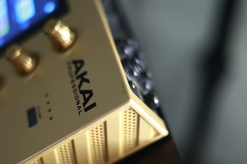 Akai Professional MPC One Gold Edition