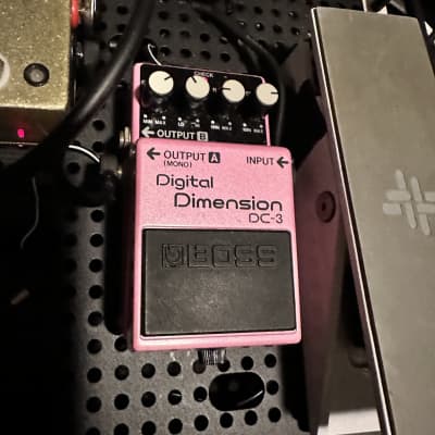 BOSS Digital Dimension DC-3 ギターエフェクター BOSS DC-3 Digital Dimension（中古）【楽器検索デジマート】