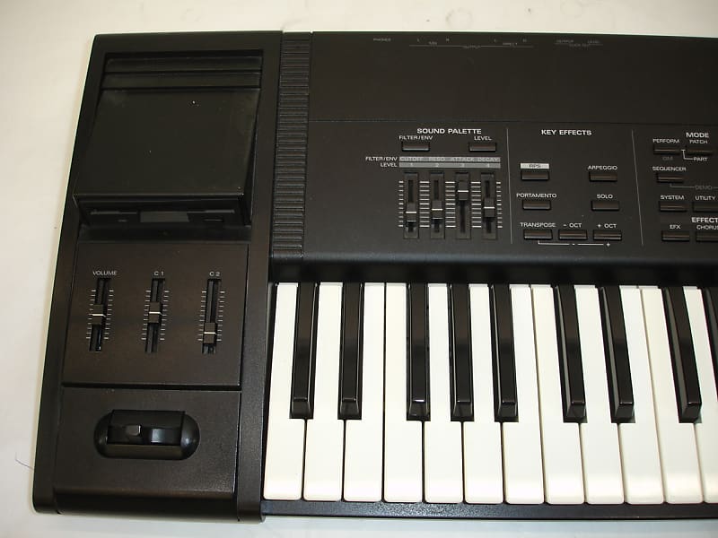 Roland XP-60 61-Key 64-Voice Music Workstation Keyboard | Reverb