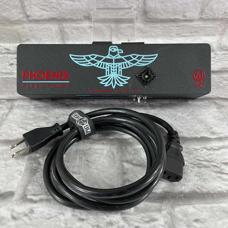 Used: Walrus Audio Phoenix Power Supply w/IEC | Reverb