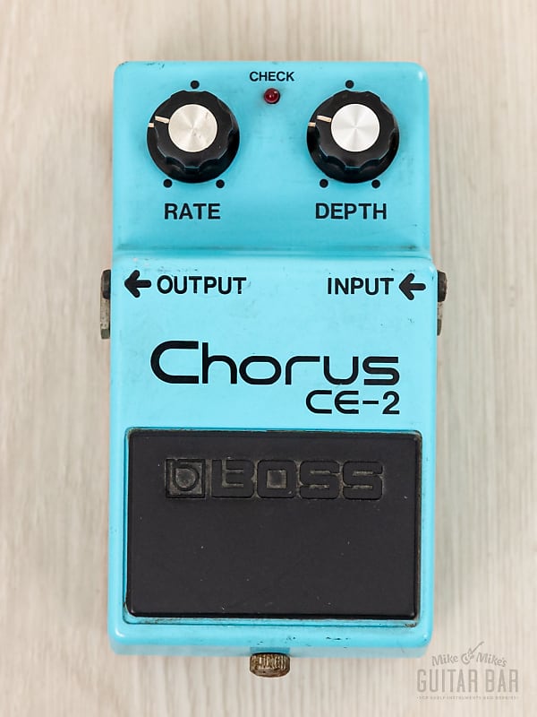 Boss CE-2