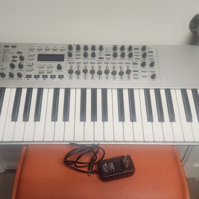 Novation X-Station 61 Synthesizer Synth Keyboard