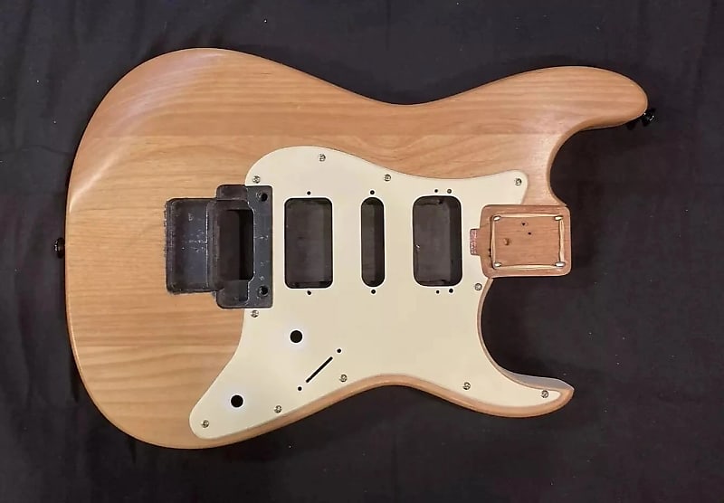 CHARVEL® PRO MOD ALDER FLOYD ROSE BODY FOR A 
