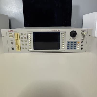 Akai S5000 MIDI Stereo Digital Sampler 1998 - White