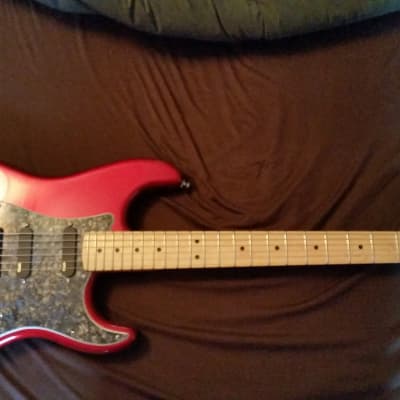 Fender American Special Stratocaster with Maple Fretboard  Candy Apple Red image 2