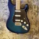 Fender Player Plus Stratocaster HSS 2019 Special Edition Blue Burst