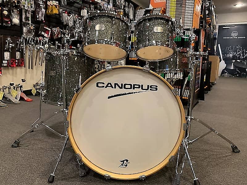 Canopus 10/12/14 Snare/16/22 Yaiba II Groove Drum Kit Set in Yaiba Gray  Sparkle Lacquer (Pre-Order)
