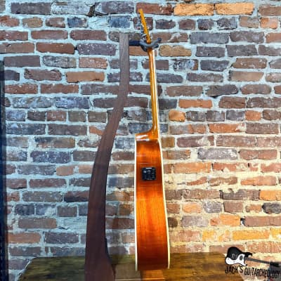 Fender T-Bucket 300CE 2013 - 2016 | Reverb Canada