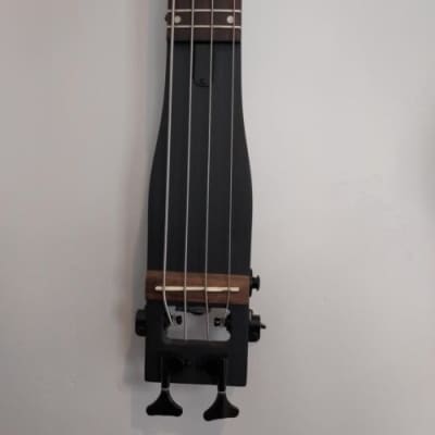 The only Anygig Bass (Right Handed) 2022 in Black available here! image 2