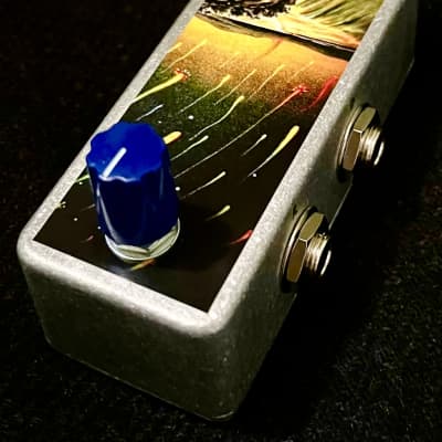 Saturnworks Momentary Feedback Looper Switch Pedal, with Neutrik Jacks - Handcrafted in California image 2