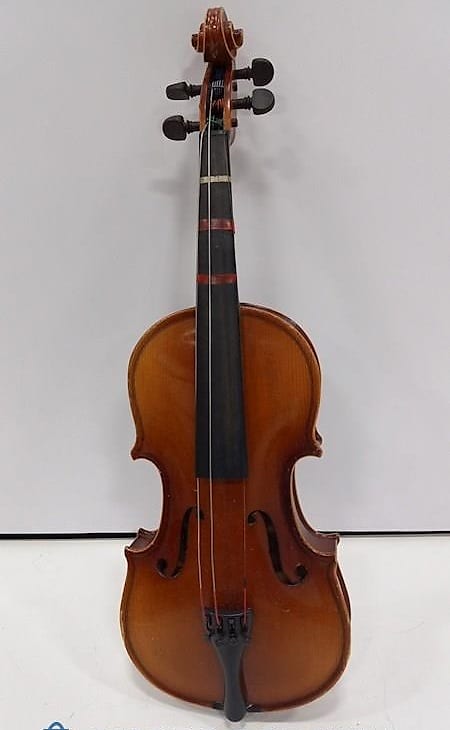 Otto Bruckner KV310W1 size 1/4 violin. Germany. 1989. With case