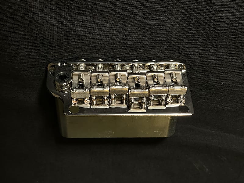 PRS SE Silver Sky 2022 - Bridge and tremolo block - International Shipping Available image 1