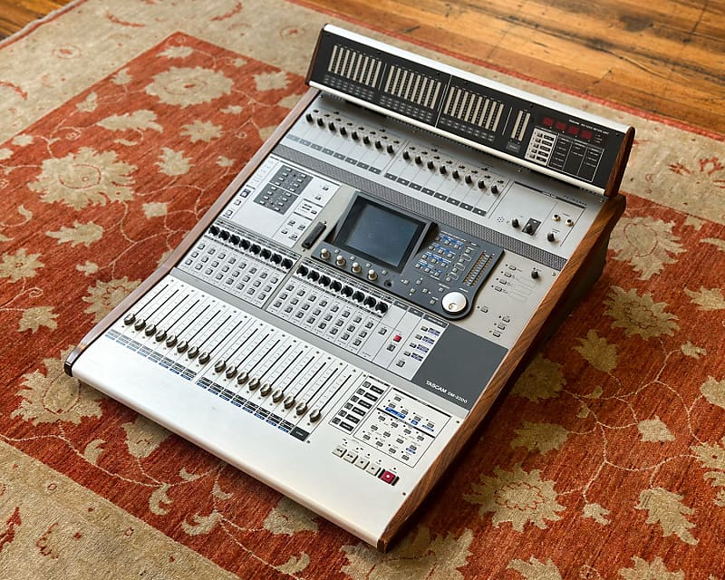 Tascam DM-3200 Digital Mixer | Reverb Canada