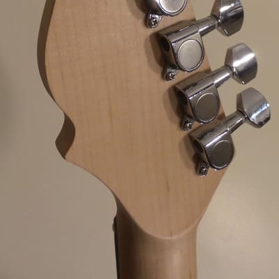 AXL AS-750 SRO Headliner Strat-Style Electric Guitar image 6