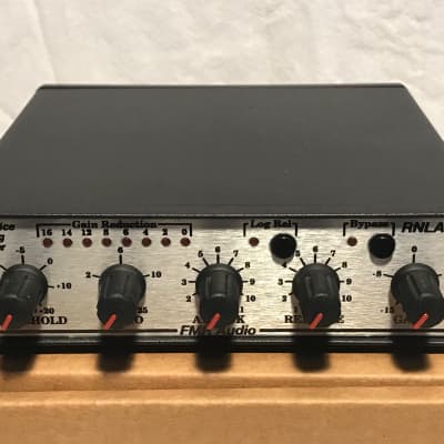 FMR AUDIO RNLA7239E　コンプレッサー　美品 RNLA7239 | Umbrella Company | アンブレラカンパニー