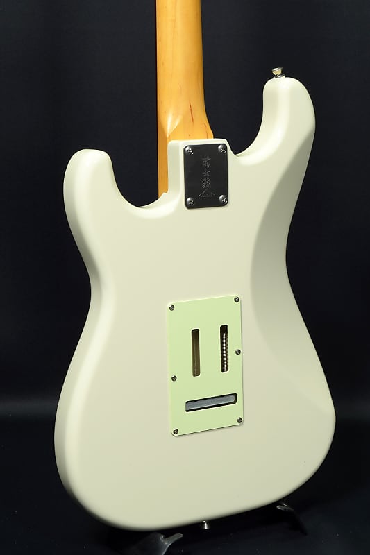 Fujigen FGN Neo Classic Series NST100 Vintage White (S/N