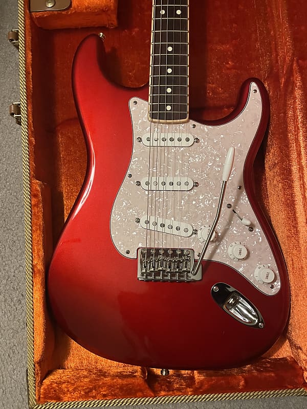 Fender Stratocaster Candy Apple Red Nitro Finish w/ ‘59 Reverb