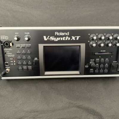 Roland V-Synth XT