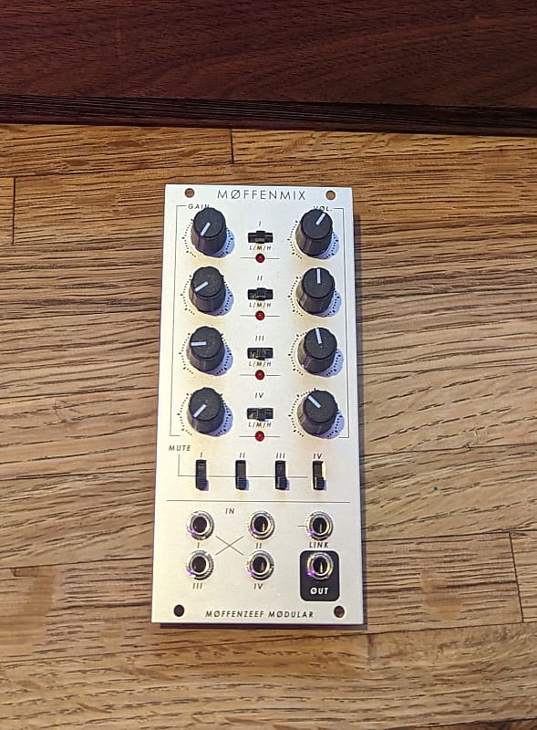 Moffenzeef Moffenmix Eurorack Mixer/Distortion Module Reverb
