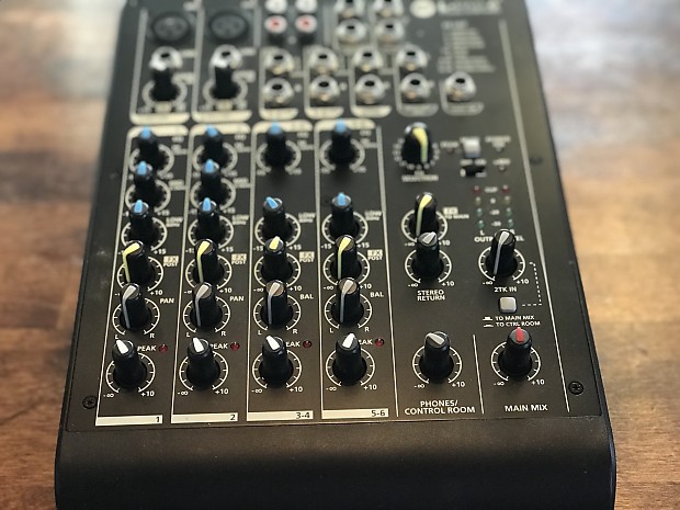 RCF L-Pad 6x 6 channel mixing console With FX 2015 Black