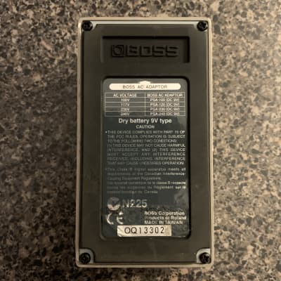 JOHN MAYER TRIO PEDALS - RMC2 Wah, Boss TU-2, Katana Boost JOHN MAYER TRIO PEDALS - RMC2 Wah, Boss TU-2, Katana Boost
