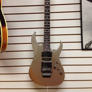 アイバニーズ RG series シルバー 美品 Ibanez RG Series RG570 rg 570 Guitar pre-Prestige line - MIJ