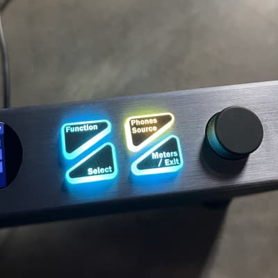 Lynx Aurora (n) TB3 24 Analog I/O + ADAT/AES I/O image 5