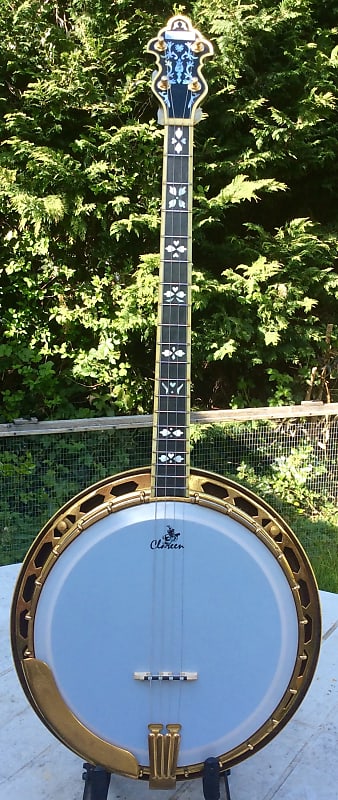 Gibson Recording King Tenor Banjo 1930 image 1
