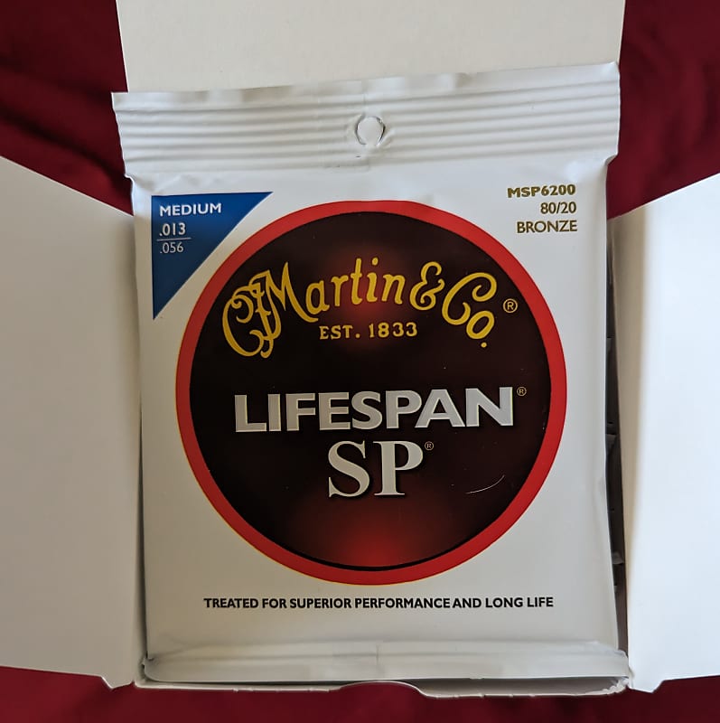 Box of 10 Packs of Martin MSP6200 SP Lifespan 80/20 Bronze Medium Acoustic Strings 2010s image 1