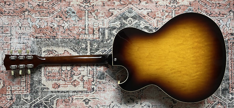 ギター Archtop Tribute AT175 Sunburst Archtop Tribute AT175 Sunburst - メルカリ