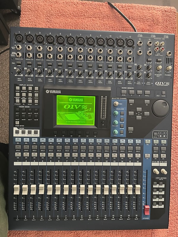 Yamaha O1V96 V2 Digital Mixer