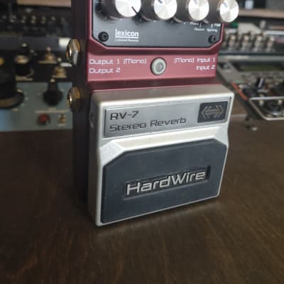 Hardwire RV-7 Stereo Reverb | Reverb
