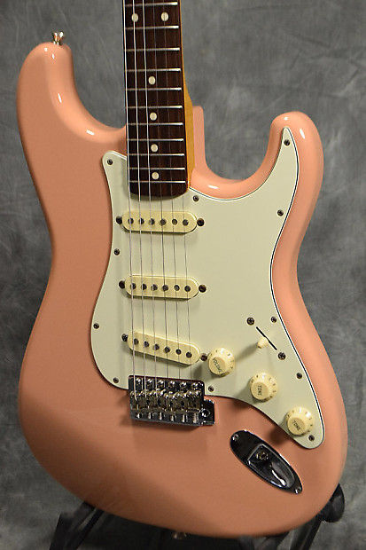 ギター Fender Japan ST62 Shell Pink 2006 Fender Japan ST62-78TX '62 Reissue Stratocaster Shell