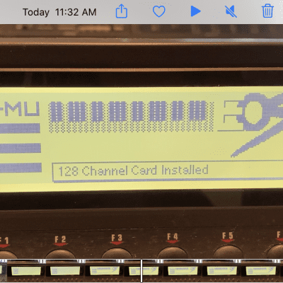 E-MU Emulator IV EIV x Hollywood Gold edition sampler, 2 Gig internal drive, 128 Mb RAM, EFX board image 7