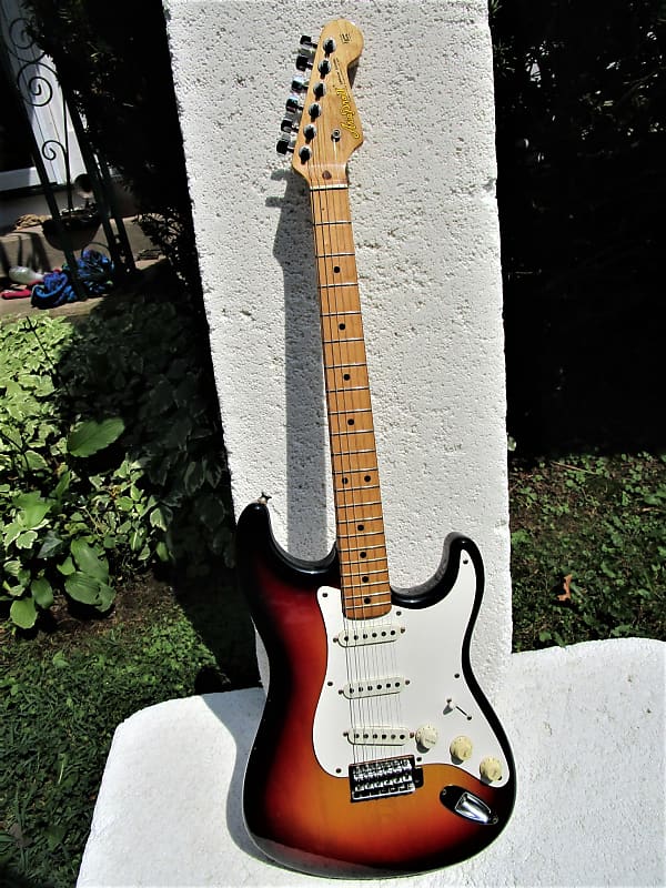 Aria Pro II Strikin' Sound Strat Guitar, 1978, Japan, Matsumoku Factory,  Ex. Cond.