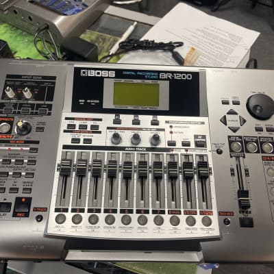 BOSS BR-1200CD！MTR！動作確認済み！！ br_1200cd_top_main.jpg